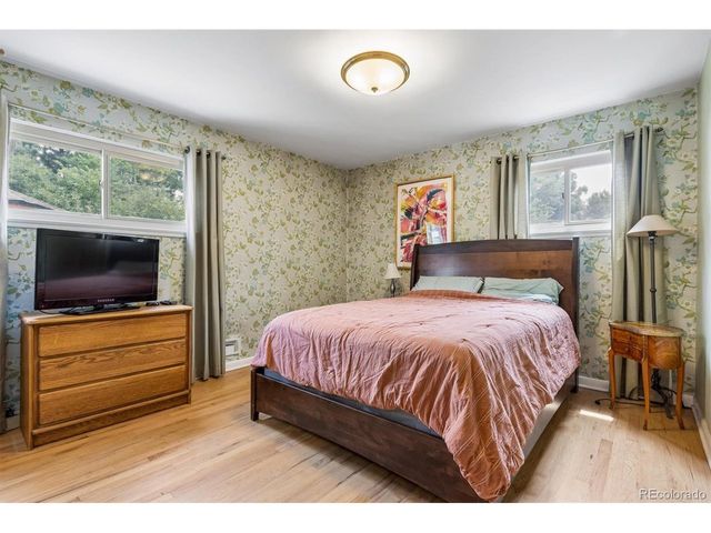 8090 W 19th Ave, Lakewood, CO 80214