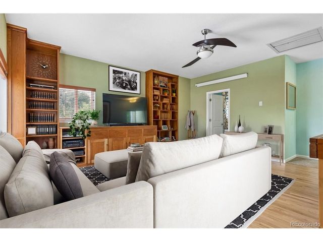 8090 W 19th Ave, Lakewood, CO 80214