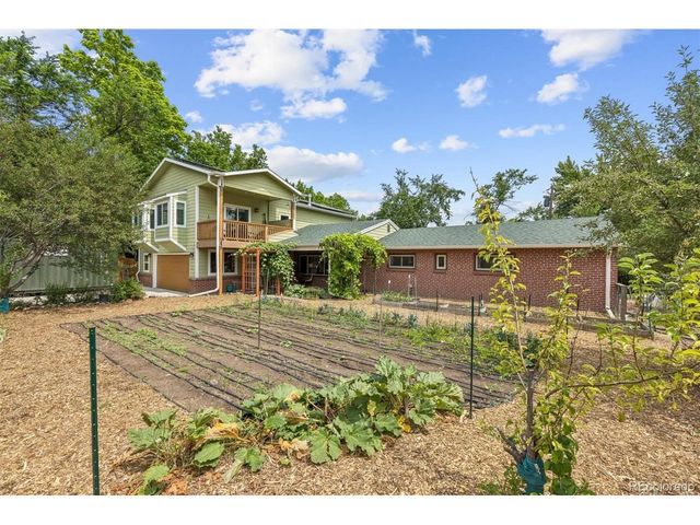 8090 W 19th Ave, Lakewood, CO 80214