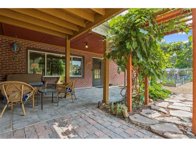 8090 W 19th Ave, Lakewood, CO 80214