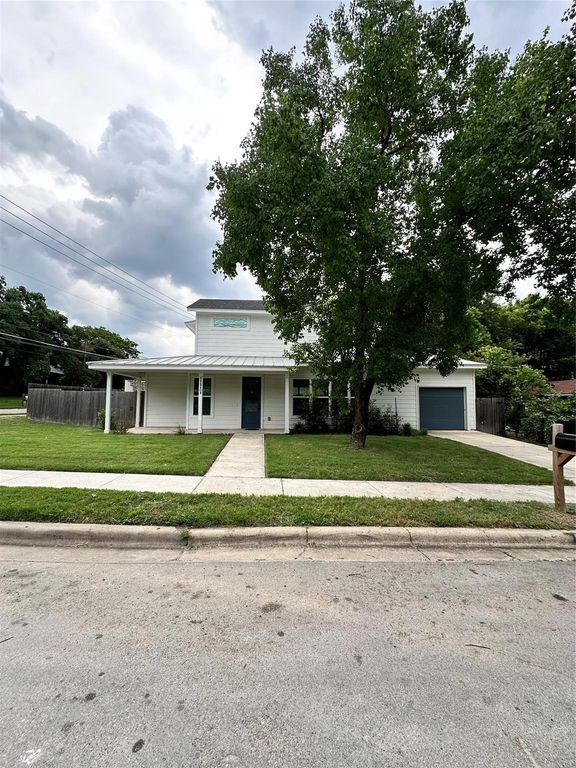 1131 Omega Ave 1, Austin, TX 78721