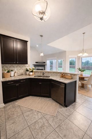 70 JAMES XING, Oakland, TN 38060
