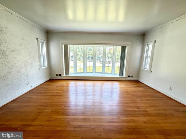 6318 WINNER AVE, Baltimore, MD 21215