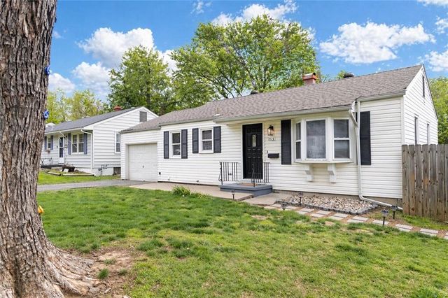 1713 N Dodgion Avenue, Independence, MO 64050