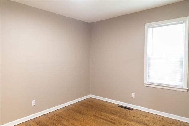 1713 N Dodgion Avenue, Independence, MO 64050