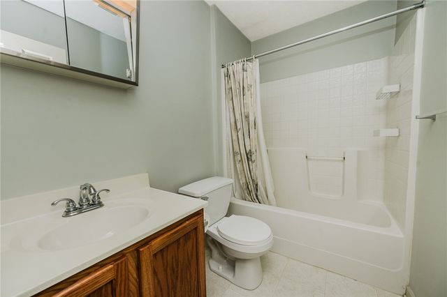 107 Sparrow Ln, Buffalo Twp, PA 16055