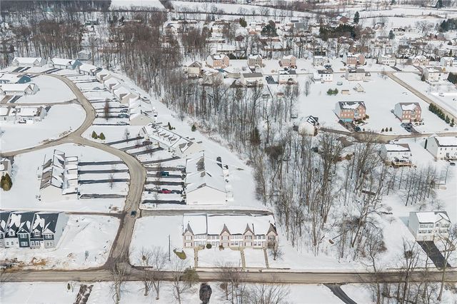 107 Sparrow Ln, Buffalo Twp, PA 16055