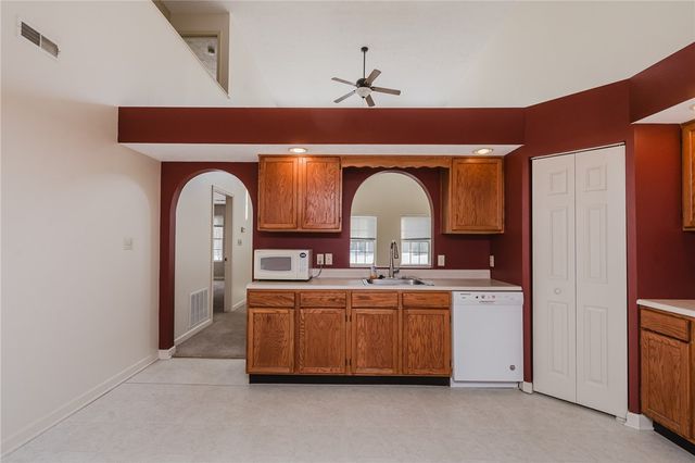 107 Sparrow Ln, Buffalo Twp, PA 16055