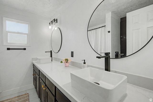 4996 DEL PRADO ST, Murray, UT 84117