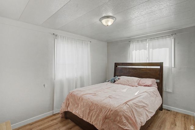 4996 DEL PRADO ST, Murray, UT 84117