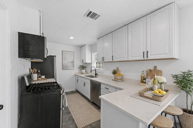 8930 Etta Street, Houston, TX 77093