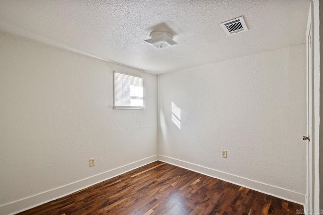 8608 Hicks Rd, Mabelvale, AR 72103