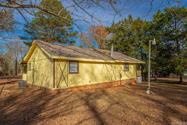 8608 Hicks Rd, Mabelvale, AR 72103