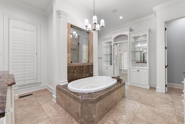 4 Sologne Circle, Little Rock, AR 72223