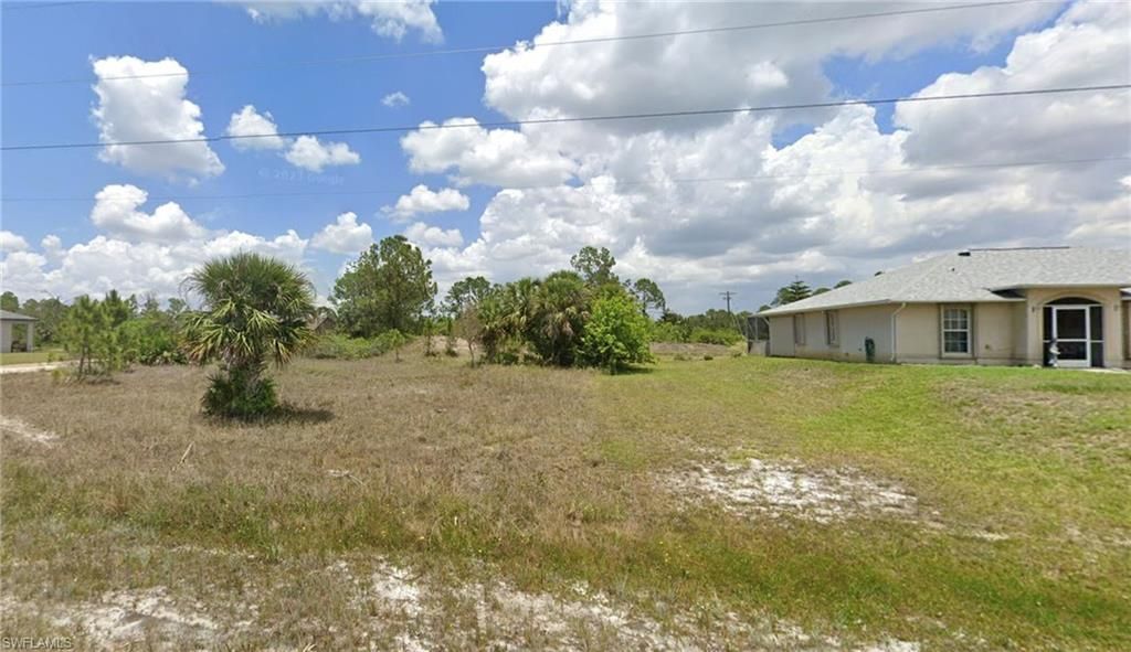 1011 Plantation RD, Lehigh Acres, FL 33974