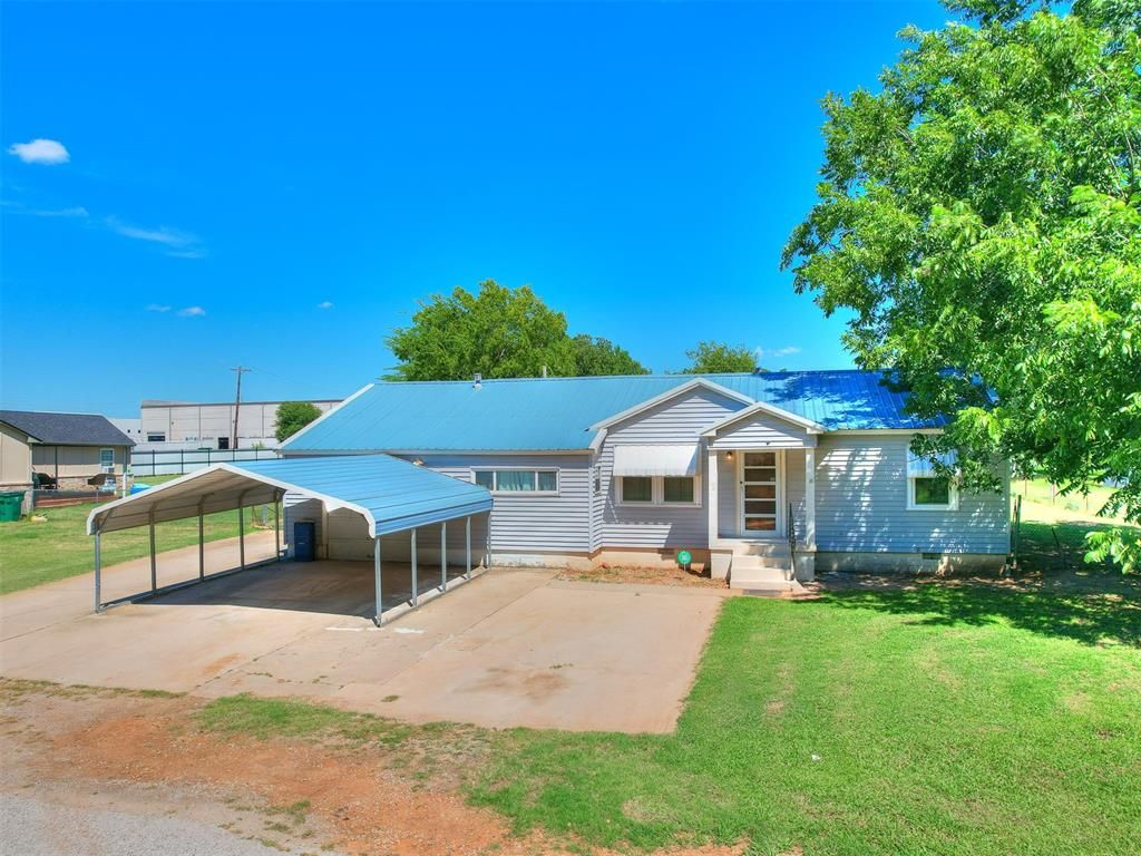 2708 S Magerus Street, Oklahoma City, OK 73128