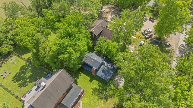 1494 Amster Grove Road, Winchester, KY 40391