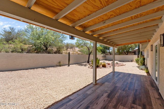 2149 W TERRACE Drive, Wickenburg, AZ 85390