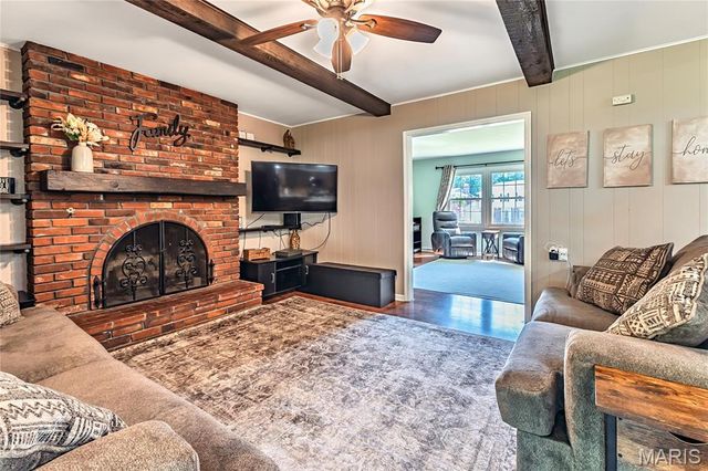 9047 Lowill Lane, Crestwood, MO 63126