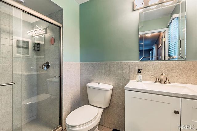 9047 Lowill Lane, Crestwood, MO 63126