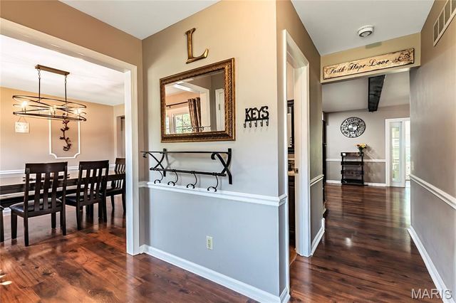 9047 Lowill Lane, Crestwood, MO 63126
