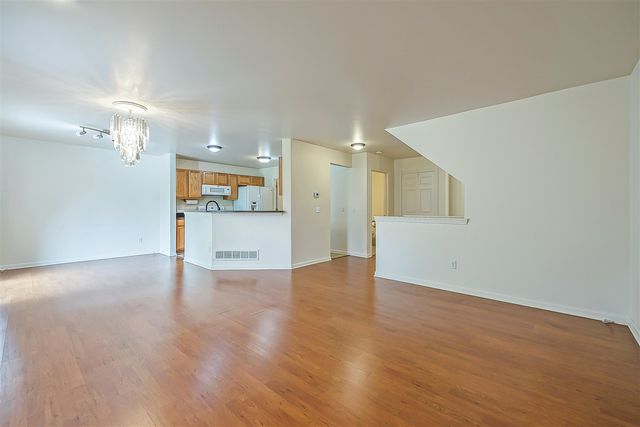 2677 Brooklyn Drive, Ypsilanti, MI 48198