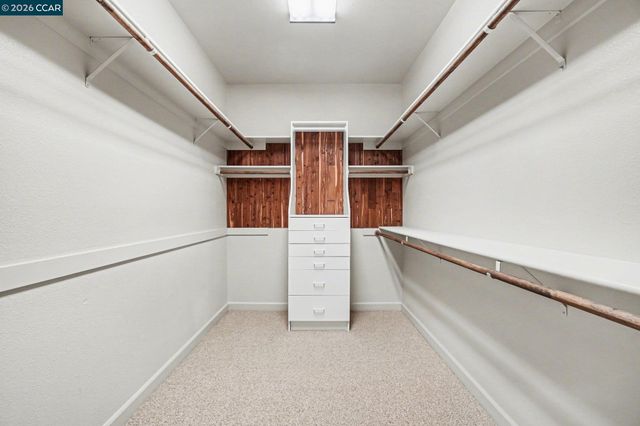 5666 Oakmont Ct, Discovery Bay, CA 94505