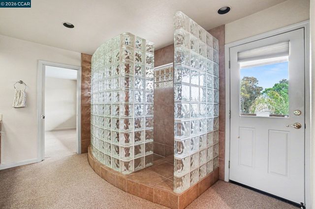 5666 Oakmont Ct, Discovery Bay, CA 94505