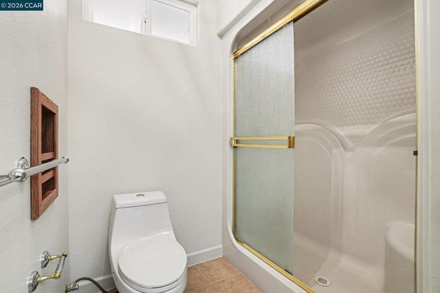 5666 Oakmont Ct, Discovery Bay, CA 94505