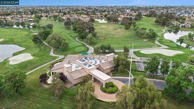 5666 Oakmont Ct, Discovery Bay, CA 94505