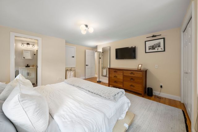 14 Thoreau Rd, Acton, MA 01720