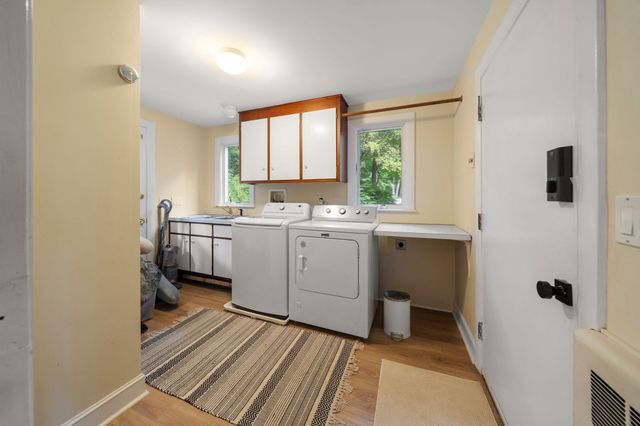 14 Thoreau Rd, Acton, MA 01720