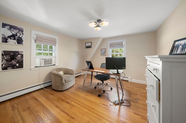 14 Thoreau Rd, Acton, MA 01720