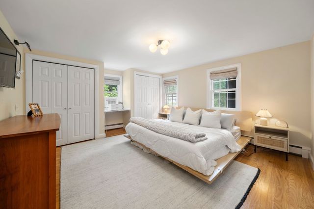 14 Thoreau Rd, Acton, MA 01720