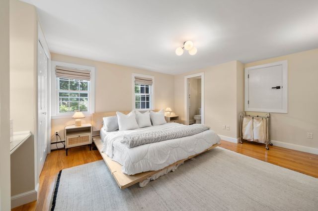 14 Thoreau Rd, Acton, MA 01720