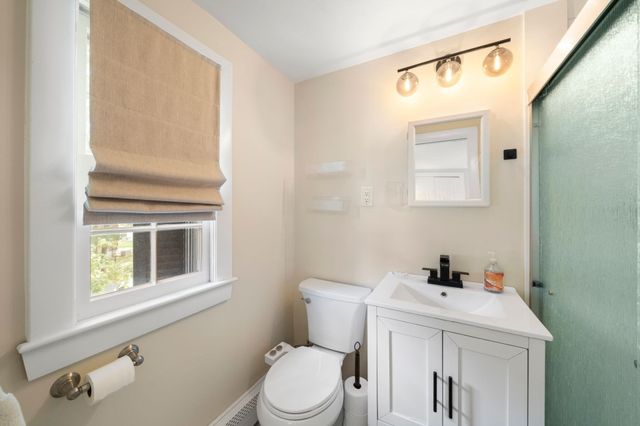 14 Thoreau Rd, Acton, MA 01720