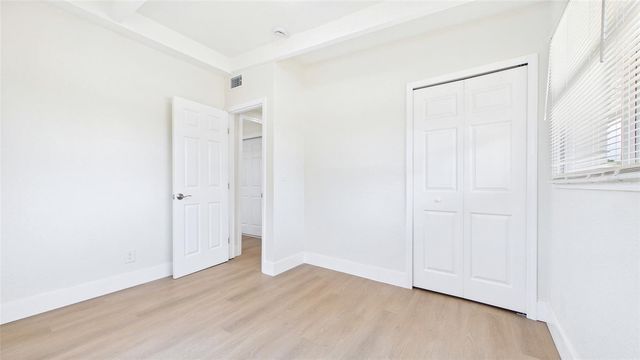 4103 W PEARL AVENUE, Tampa, FL 33611