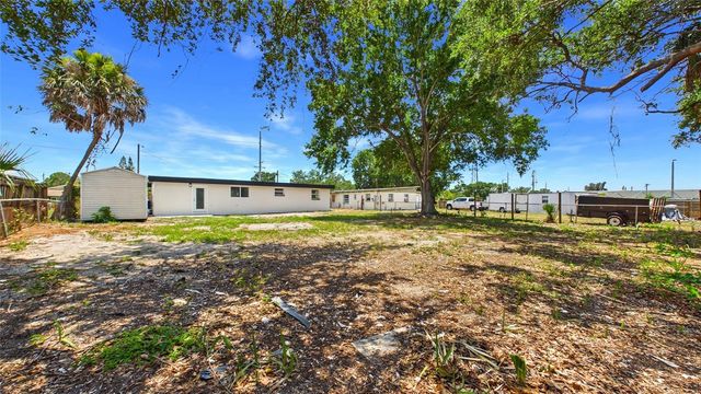 4103 W PEARL AVENUE, Tampa, FL 33611