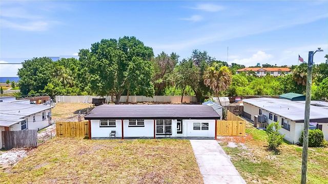 4103 W PEARL AVENUE, Tampa, FL 33611