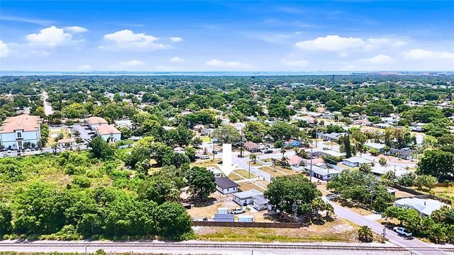 4103 W PEARL AVENUE, Tampa, FL 33611