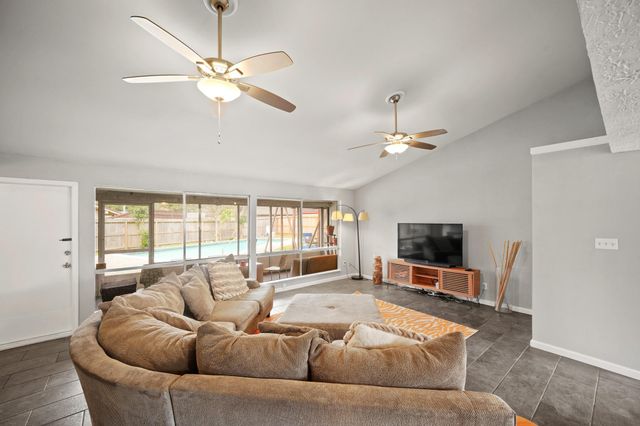 4510 Silverwood Drive, Houston, TX 77035