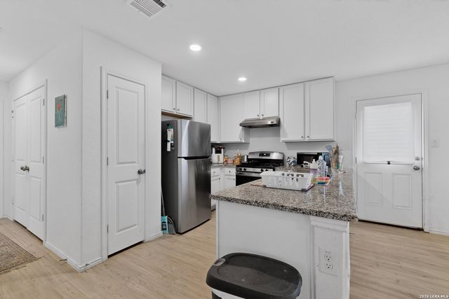 10418 TORROJA WAY, Converse, TX 78109