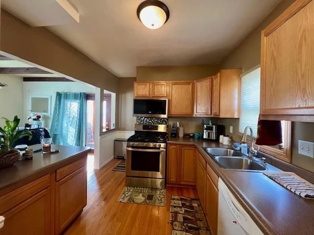 938 Benton Avenue, Janesville, WI 53545