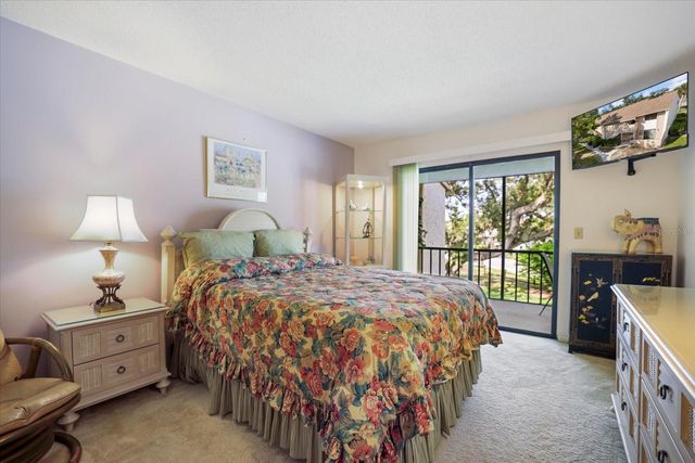 715 BIRD BAY CIRCLE 120, Venice, FL 34285