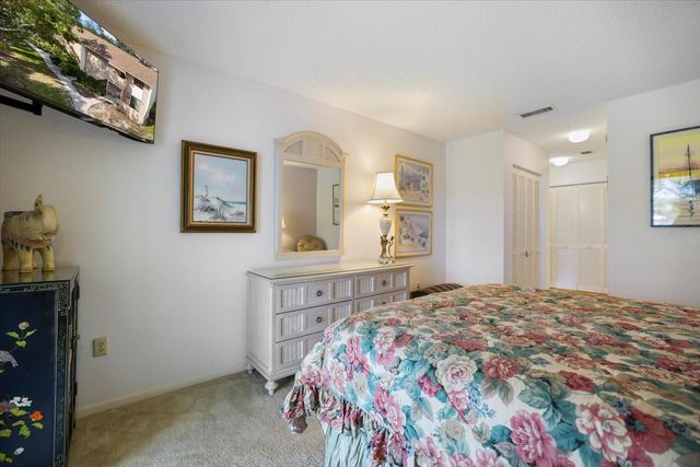 715 BIRD BAY CIRCLE 120, Venice, FL 34285