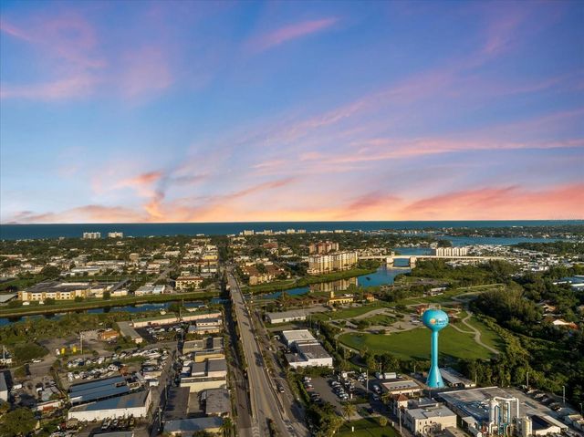 715 BIRD BAY CIRCLE 120, Venice, FL 34285