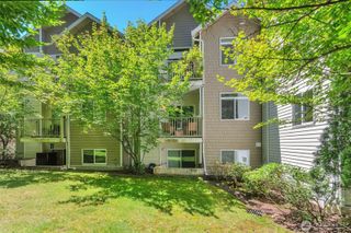 5809 Highway Place #B203, Everett, WA 98203