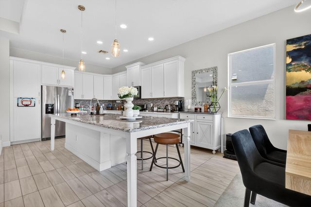 4636 Woodland Way, Westlake, FL 33470