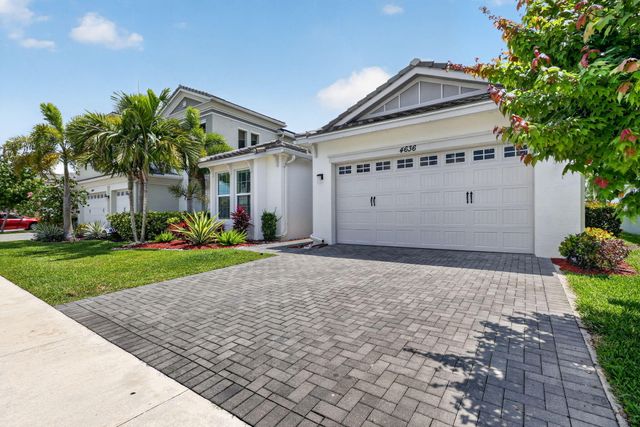 4636 Woodland Way, Westlake, FL 33470