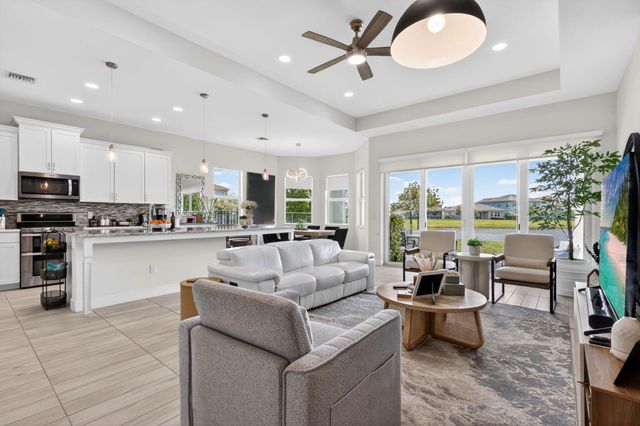 4636 Woodland Way, Westlake, FL 33470